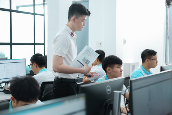 Chuyển Đổi Nghề Nghiệp Sang Lĩnh Vực Yêu Thích