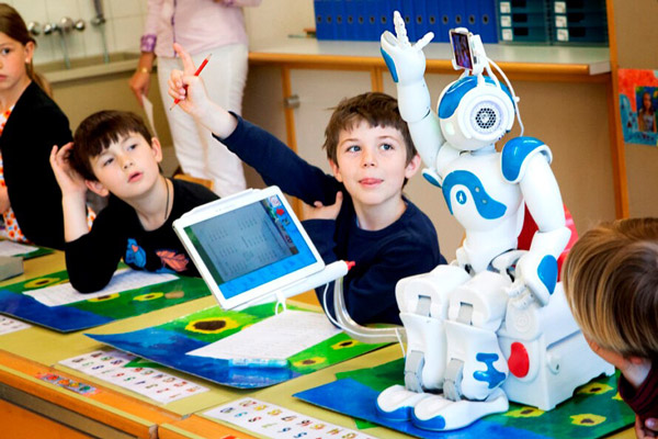 Lập trình robot là kỹ năng cần thiết