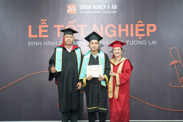 Những Tân Khoa Chắc Chắn Vững Bước Trong Ngành IT